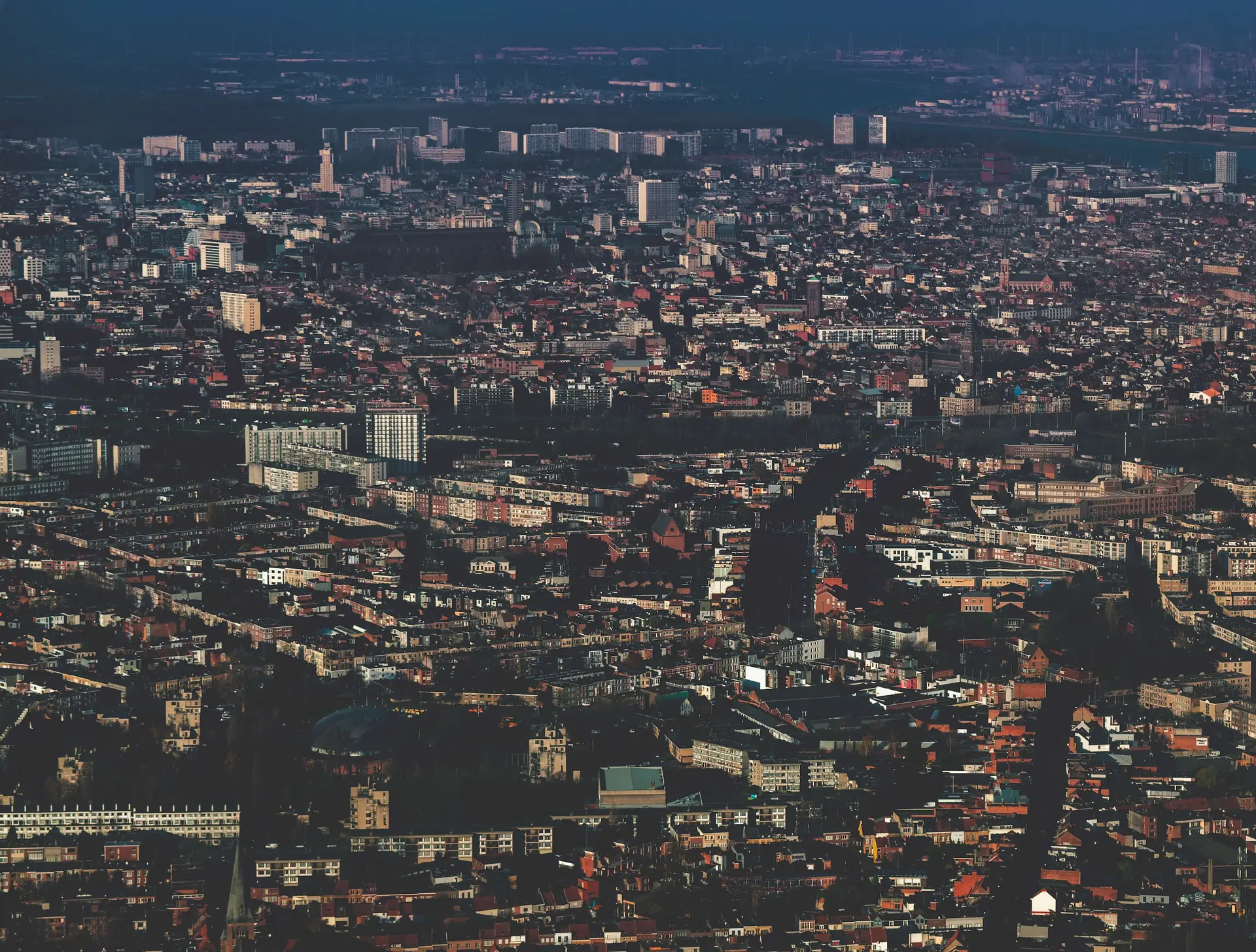 photo de la ligne d'horizon de la ville d'anvers